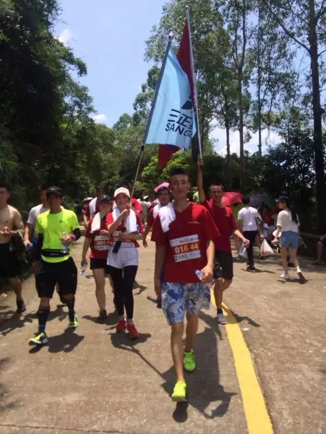 玩转半山 山水世界，参加东莞观音山万人登山大赛
