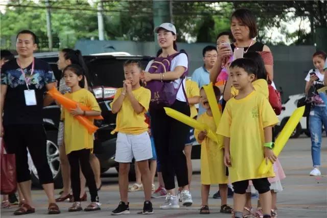 8月19日，惠州小候鸟家庭，欢聚东莞观音山