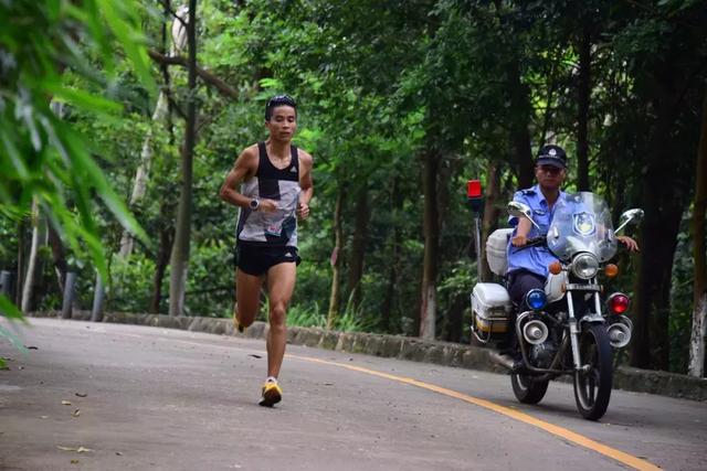 挑战东莞观音山6800米山路，记录等你来打破