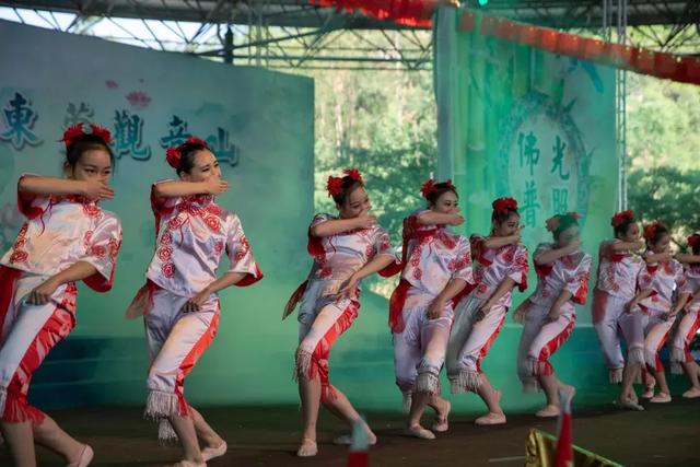 你从没见过的藏族舞蹈，惊艳了整个东莞观音山