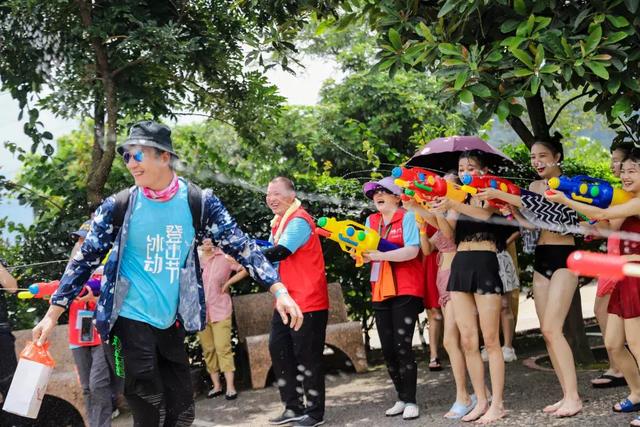 观音山冰动登山节花絮大放送，海量湿身图集