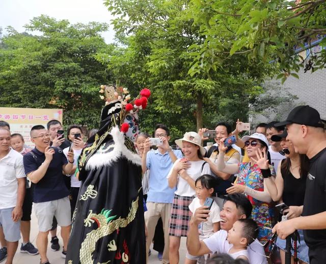 东莞观音山欢乐游园会，嫦娥仙子陪你过中秋