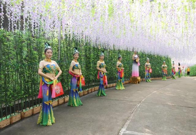 东莞观音山欢乐游园会，嫦娥仙子陪你过中秋