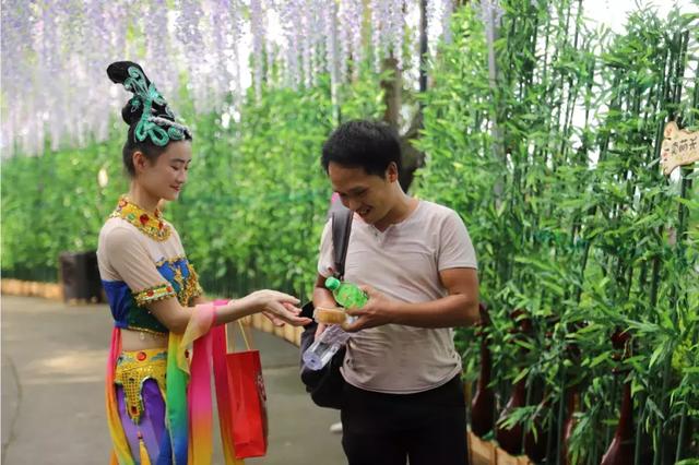 东莞观音山欢乐游园会，嫦娥仙子陪你过中秋