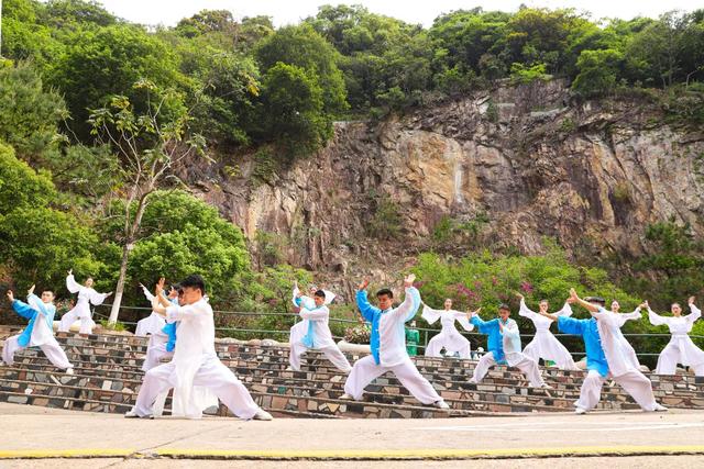 东莞观音山云巅太极，清风鸟鸣中演绎养生之道