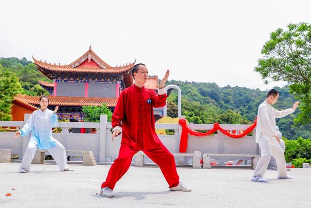 东莞观音山云巅太极，清风鸟鸣中演绎养生之道