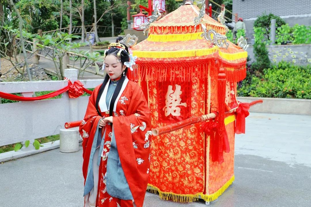 元旦迎新接福,东莞观音山登高许愿,福气满满