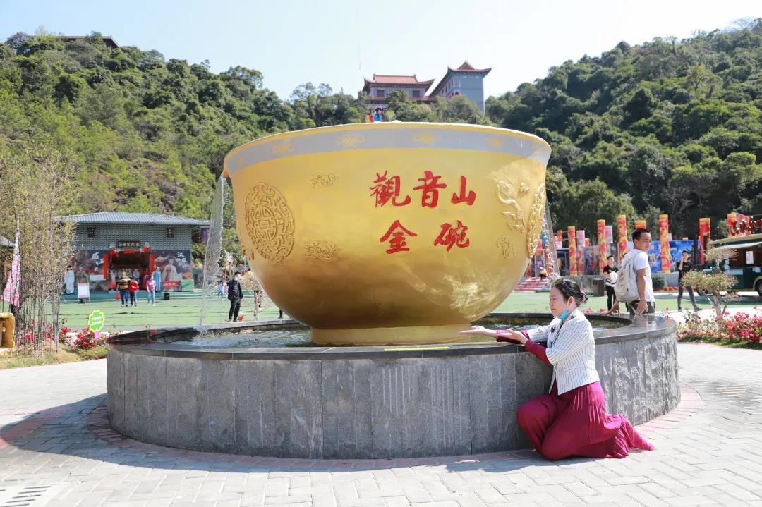 踏青出游首选地，东莞观音山登高许愿，好运连连