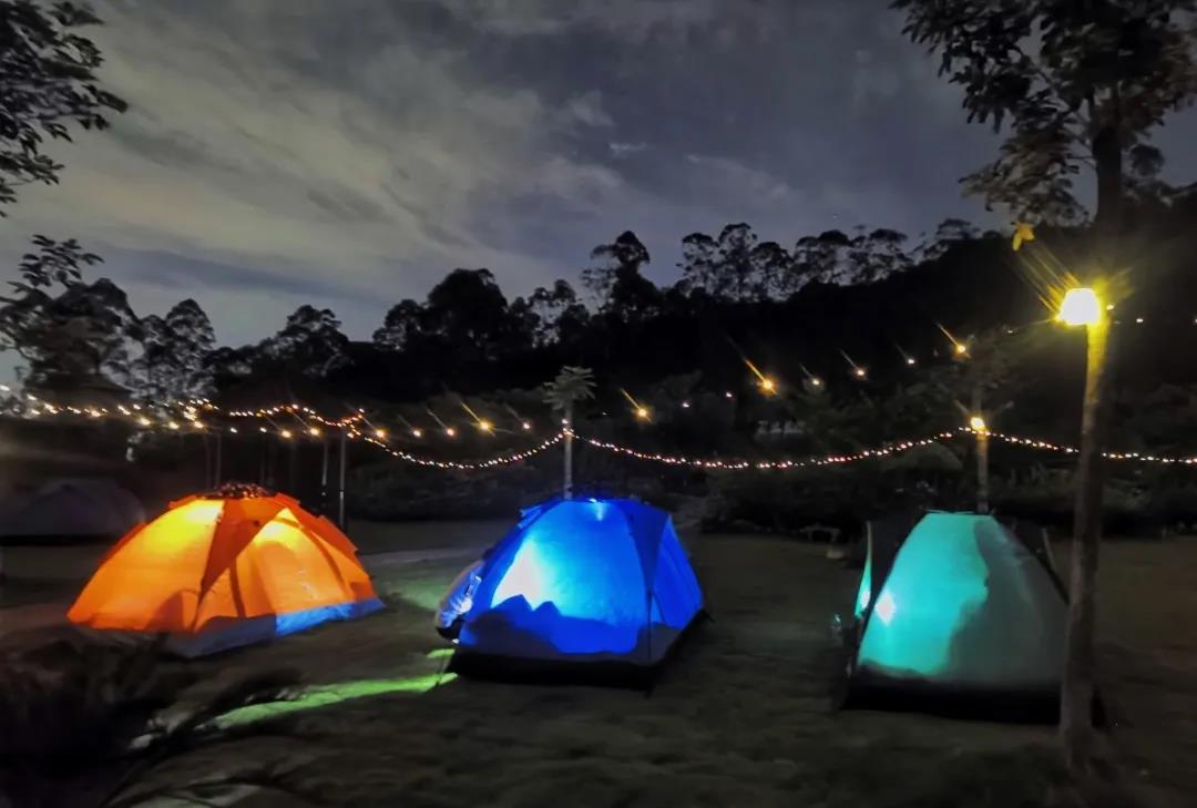东莞观音山星空露营、露天电影、星夜k歌,体验不一样的仲夏夜