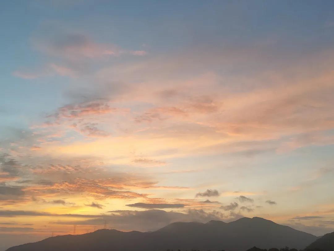 东莞观音山星空露营、露天电影、星夜k歌,体验不一样的仲夏夜