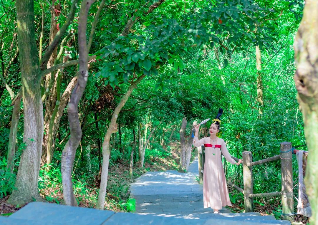 比翼双飞、汉服秀…超甜七夕出游指南，观音山承包您的专属浪漫