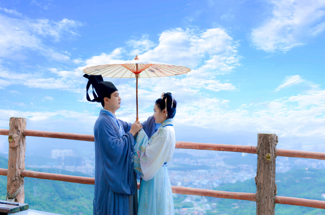 一人上山,两人下山丨观音山手把手教您怎么秀恩爱