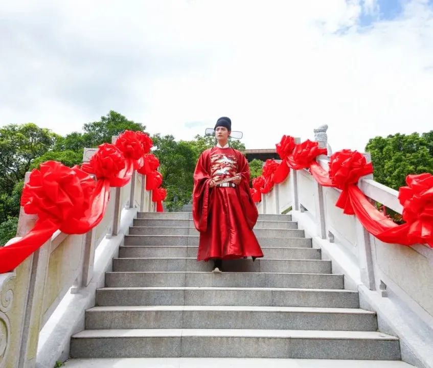 国风男神@鹿荼白 演绎最帅状元郎，相约观音山状元文化节