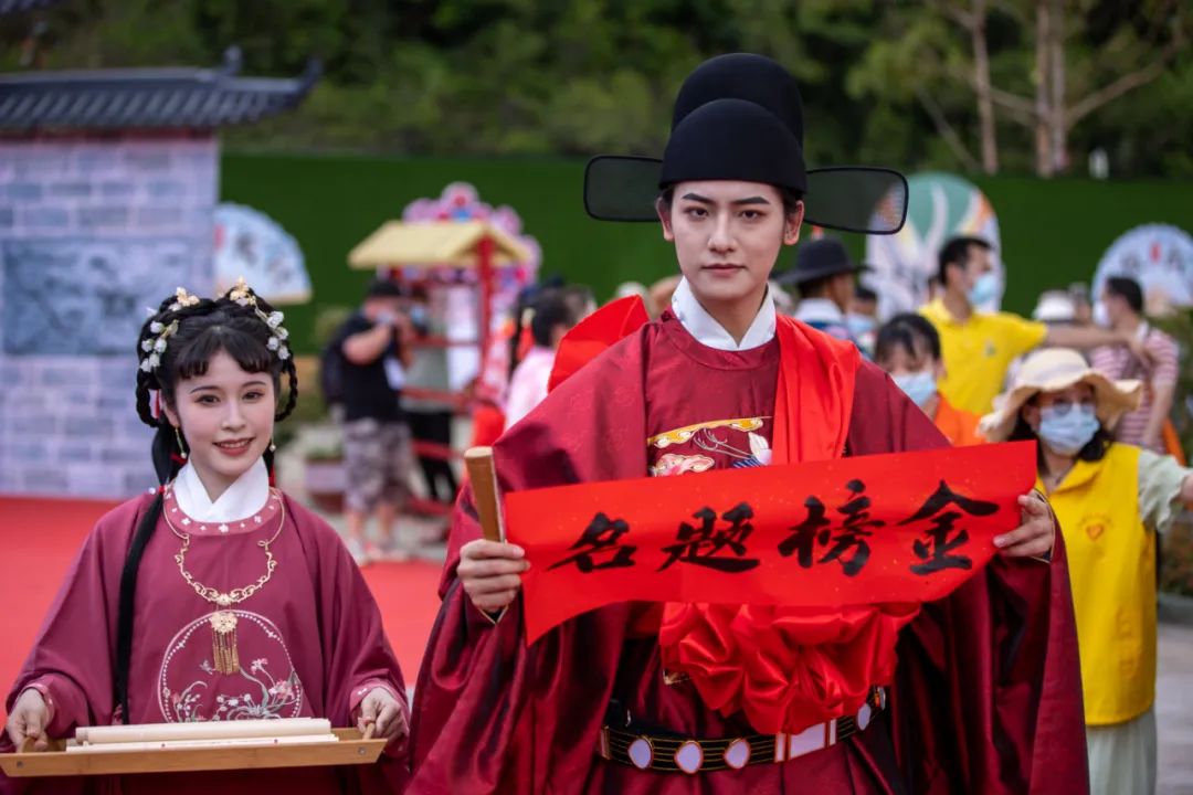 如何度过一个不被爸妈嫌弃的暑假?观音山已经为您想好对策了