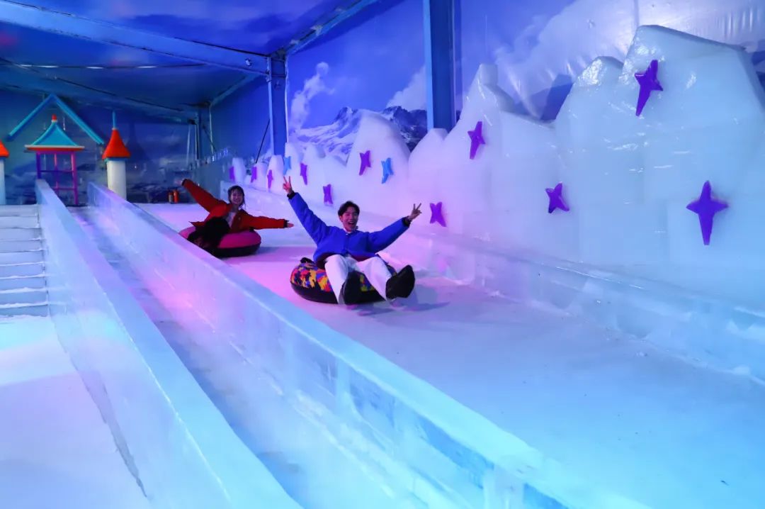 家门口的北国雪乡,观音山冰雪乐园,“冻”真格,飘真雪