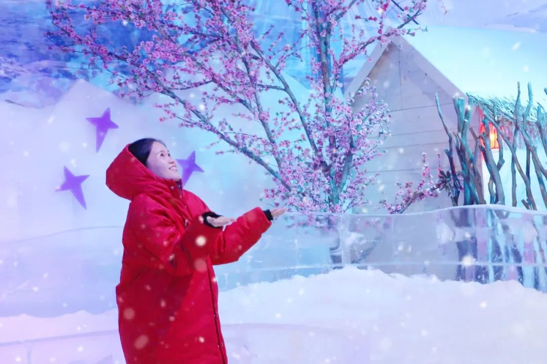 家门口的北国雪乡，观音山冰雪乐园，“冻”真格，飘真雪