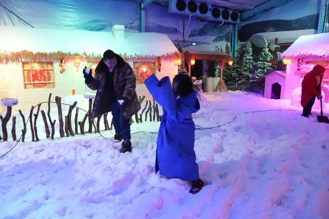 家门口的北国雪乡,观音山冰雪乐园,“冻”真格,飘真雪