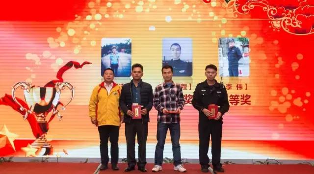 观音山年会嗨翻天，2017我们撸起袖子加油干！