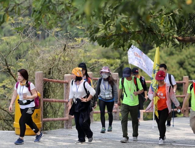 3月18日，首届东莞观音山徒步祈福节圆满举行