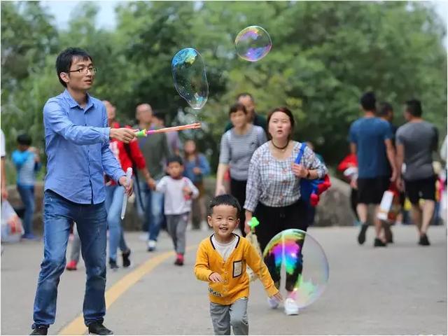 二月二龙抬头 春游东莞观音山“徒”个吉祥