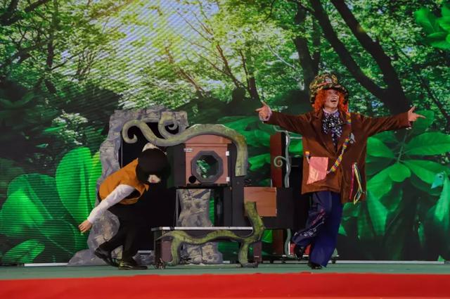 人体漂浮、瞬间消失，观音山魔幻剧太神奇了