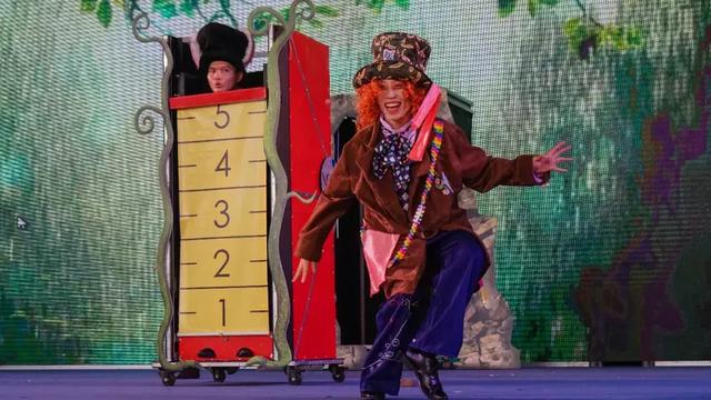人体漂浮、瞬间消失，观音山魔幻剧太神奇了