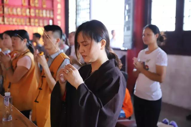 孝亲报恩 增福增慧，东莞观音山举行盂兰盆法会