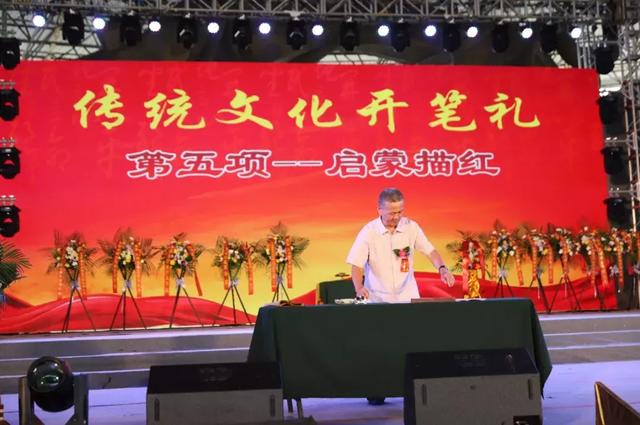 超可爱！最萌汉服小萝莉来东莞观音山了