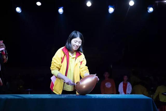 11月30日，祝东莞观音山公园十九岁生日快乐