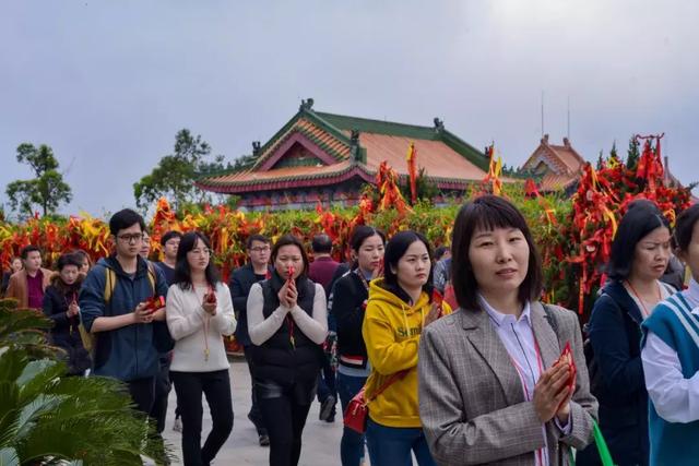 正月十五观音开库，东莞观音山热闹非凡