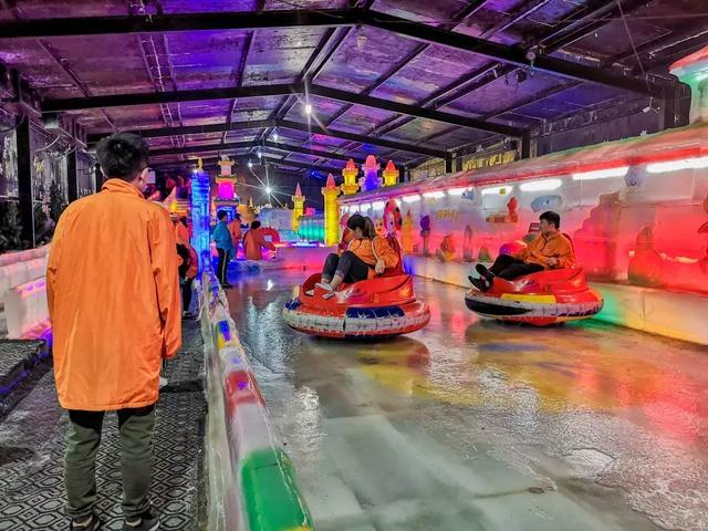 炎炎夏日，恒温22度的东莞观音山清凉舒适
