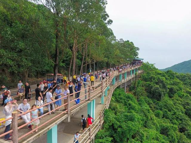 @小月同学，中秋节邀你月游东莞观音山