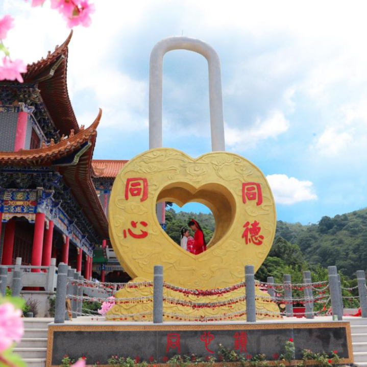 东莞观音山第34届粤港澳万人相亲会浪漫开启，反响热烈