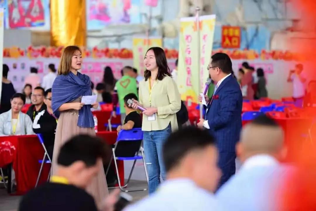 东莞观音山第34届粤港澳万人相亲会浪漫开启，反响热烈