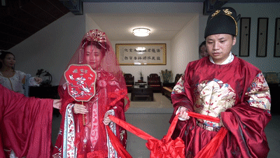 东莞观音山汉服CP秀，惊现一场传统汉服婚礼，美哭了