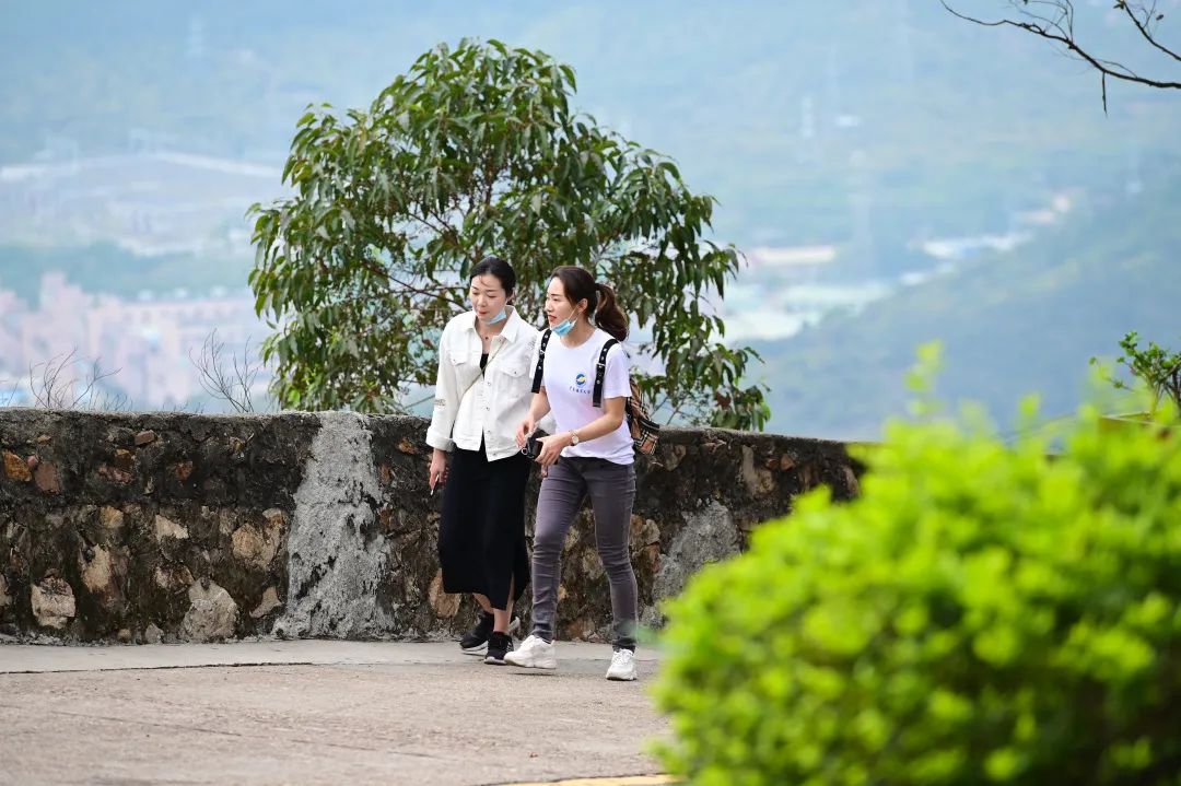 心有春光，向春而行！在观音山畅享一口好氧，与你共享春日浪漫