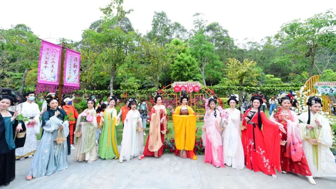 国风大咖@妞妞妞 携十二花神绝美亮相，观音山首届花朝节震撼来袭