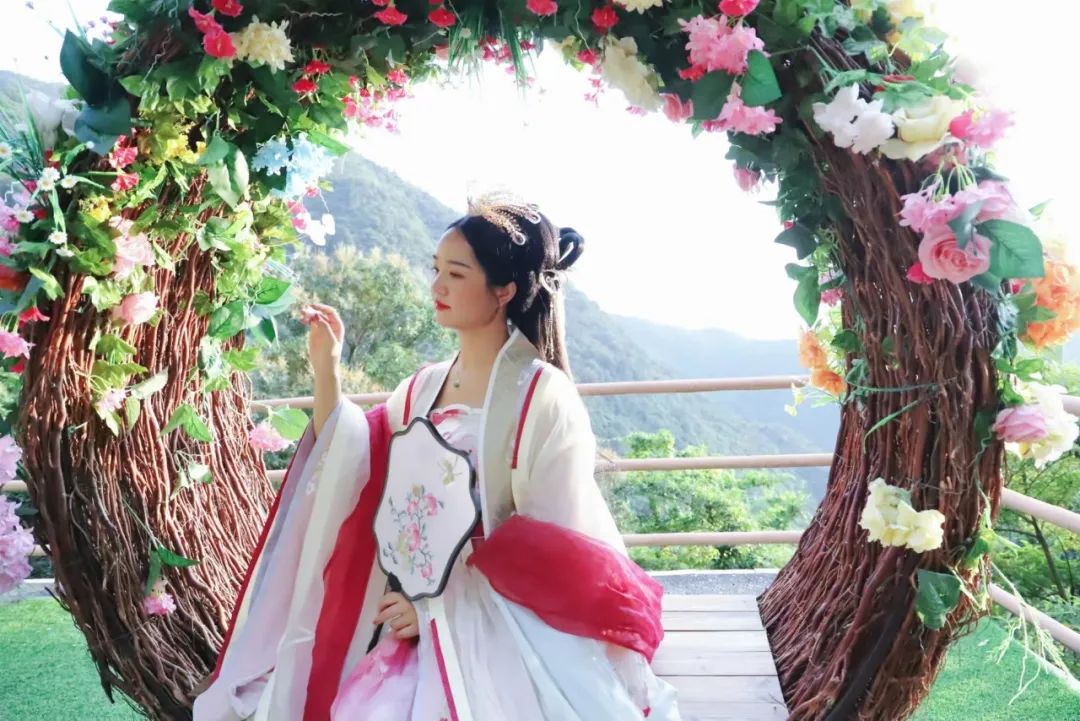 520浪漫旅游丨一万句表白,不如带TA来观音山